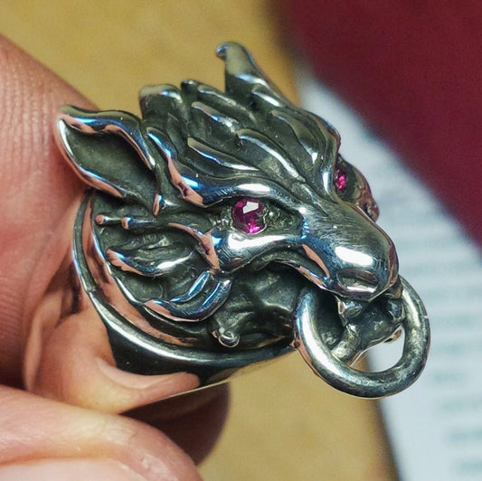 Customizing Ring Designs: Stone Setting Options - Le Dragon Argenté