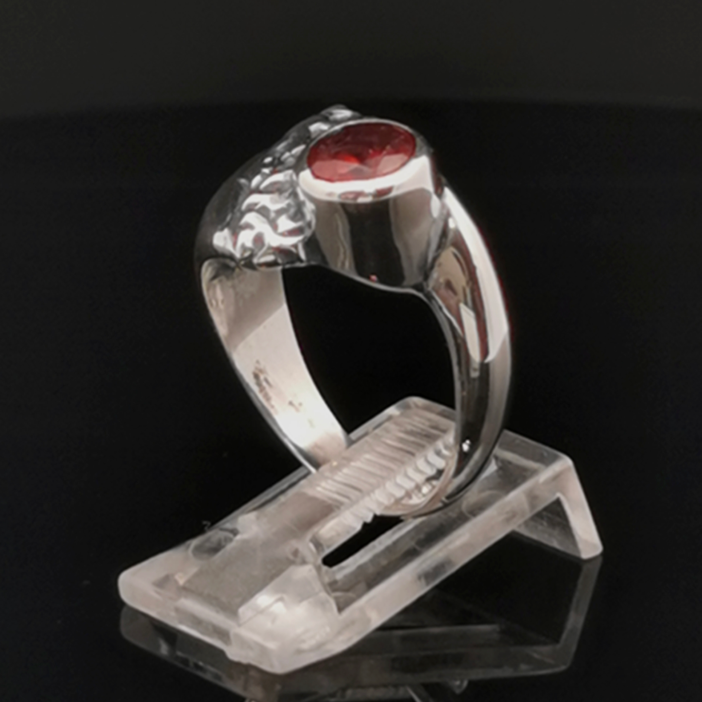 Sterling Silver Textured geometric ring with January CZ, size 6.25