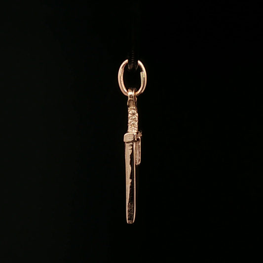 FF7 Small Buster Sword Charm Pendant - Le Dragon Argenté