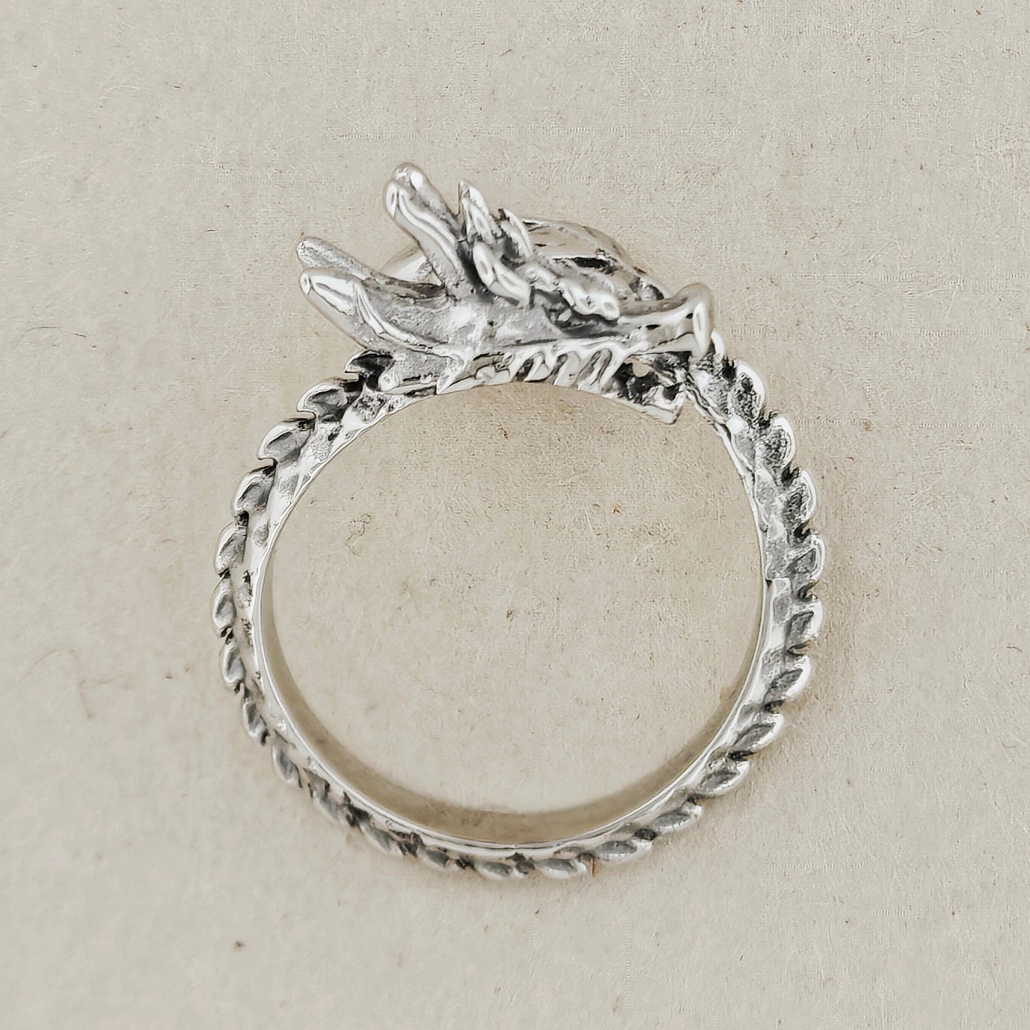 Adjustable Asian Dragon Ring - Le Dragon Argenté