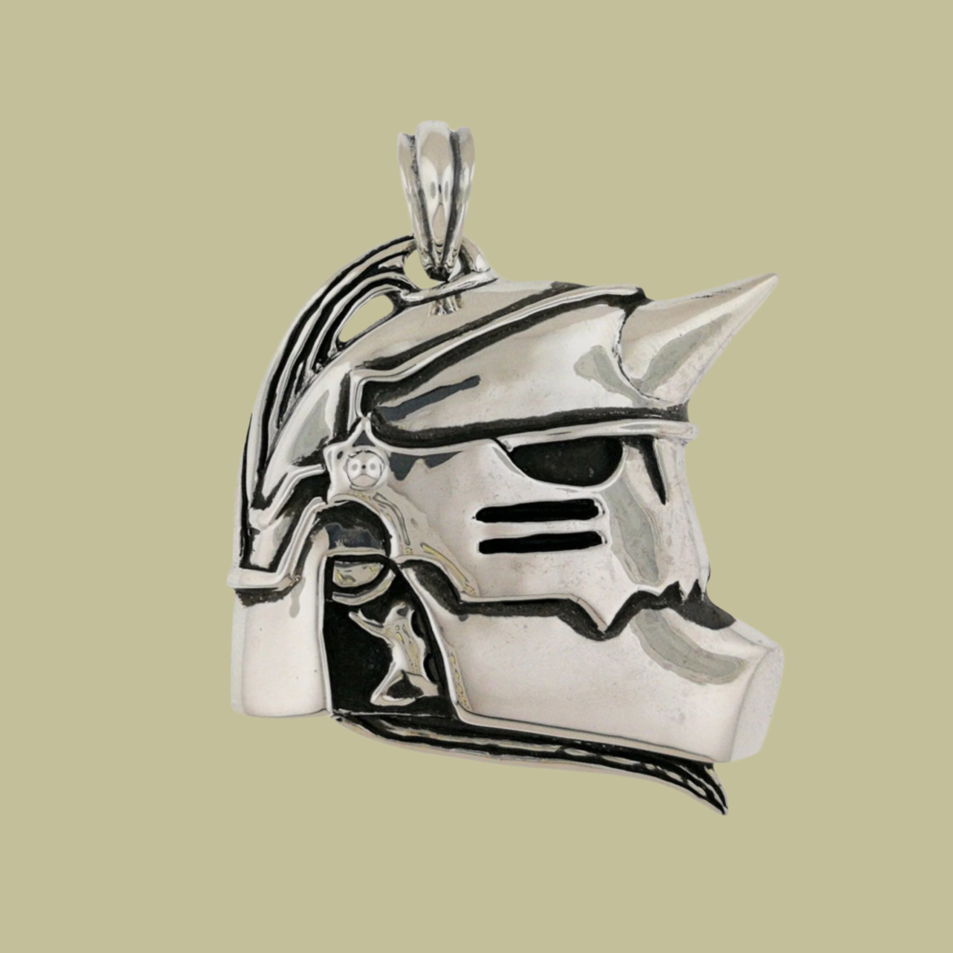 Alphonse Helmet Pendant In Sterling Silver - Le Dragon Argenté