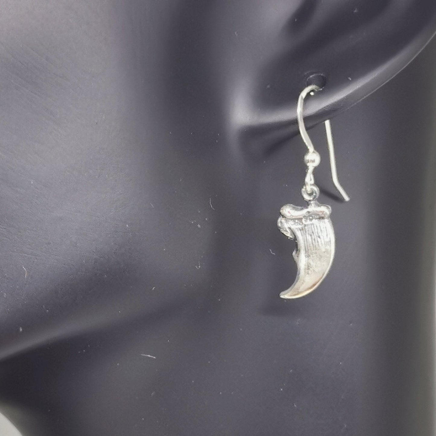 Silver Bear Claw Earrings – Handmade Jewellery for Nature Lovers by Le Dragon Argenté