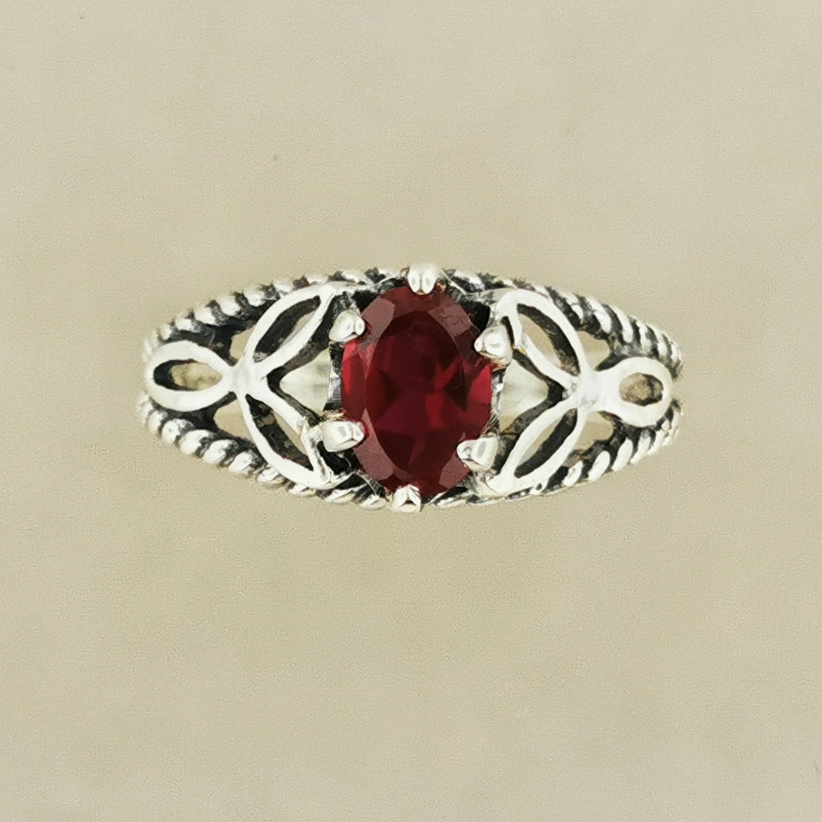 Celtic Triquetra Knotwork Gemstone Ring in Sterling Silver - Le Dragon Argenté