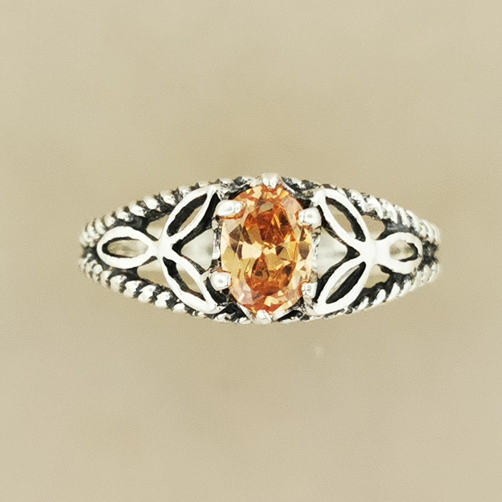 Celtic Triquetra Knotwork Gemstone Ring in Sterling Silver - Le Dragon Argenté