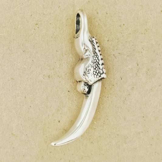 Dragon Claw Pendant - Le Dragon Argenté