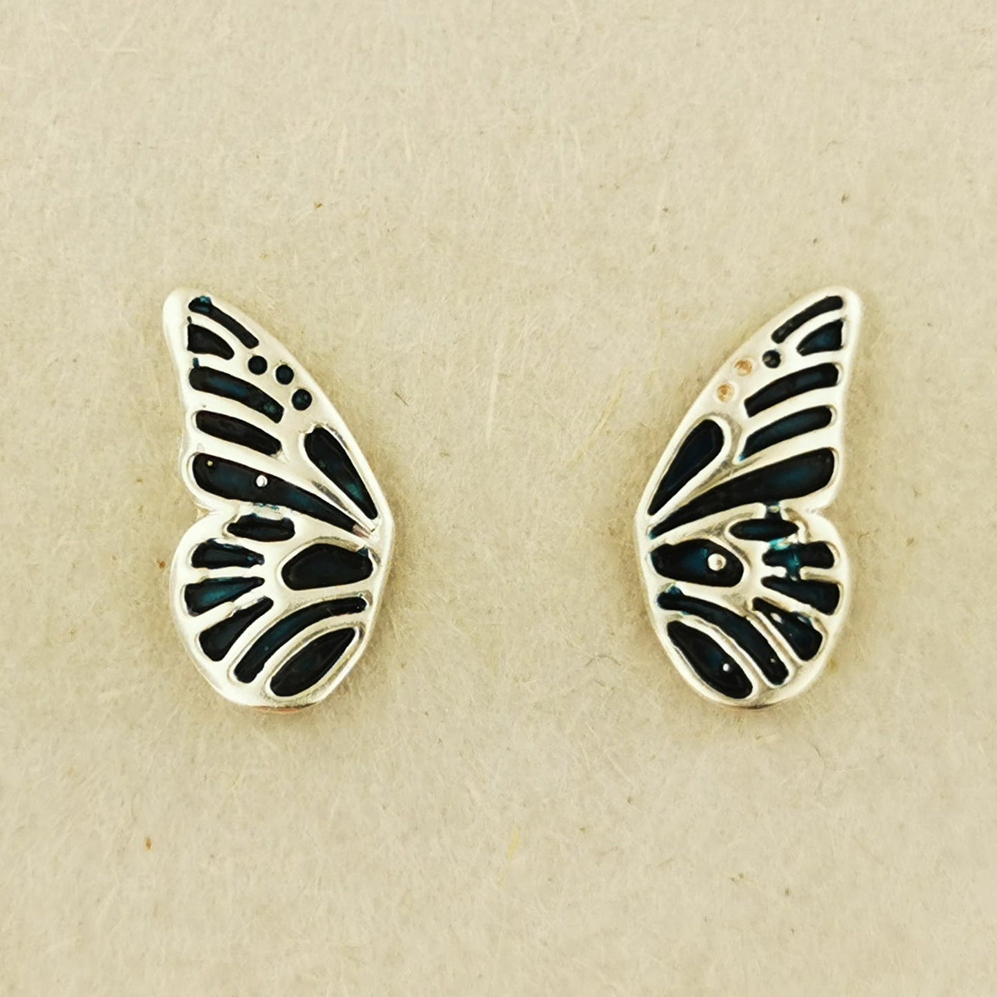 Fairy Wing Stud Earrings in 925 Sterling Silver - Le Dragon Argenté - .925 silver earrings - .925 sterling silver Earrings - 925 silver fairy