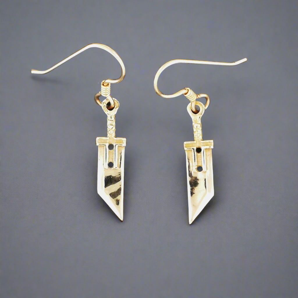 FF7 Small Buster Sword Earrings - Le Dragon Argenté