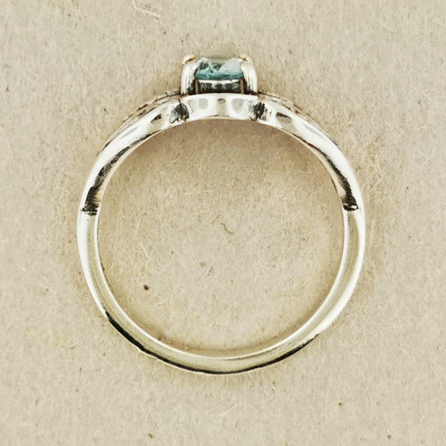 Filigree Gemstone Ring in Sterling Silver - Le Dragon Argenté