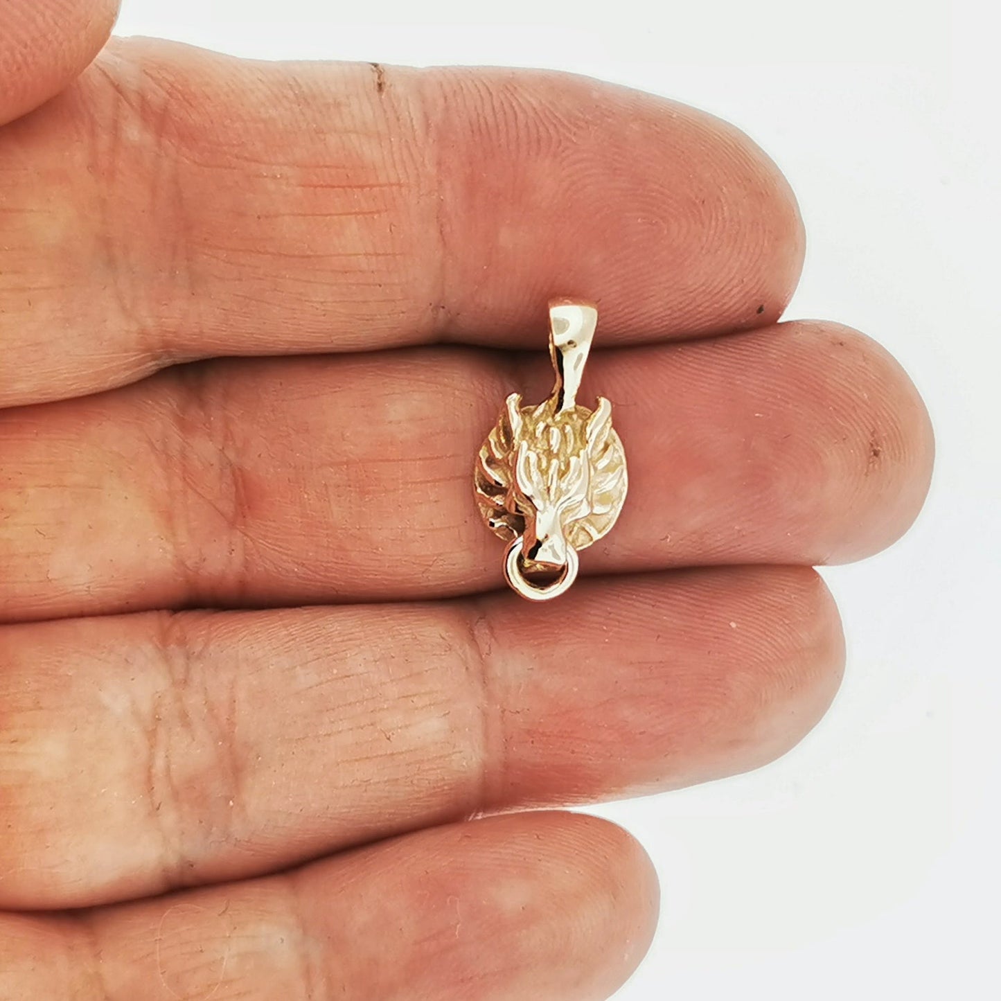 Final Fantasy 7 Fenrir Wolf Charm Pendant - Le Dragon Argenté