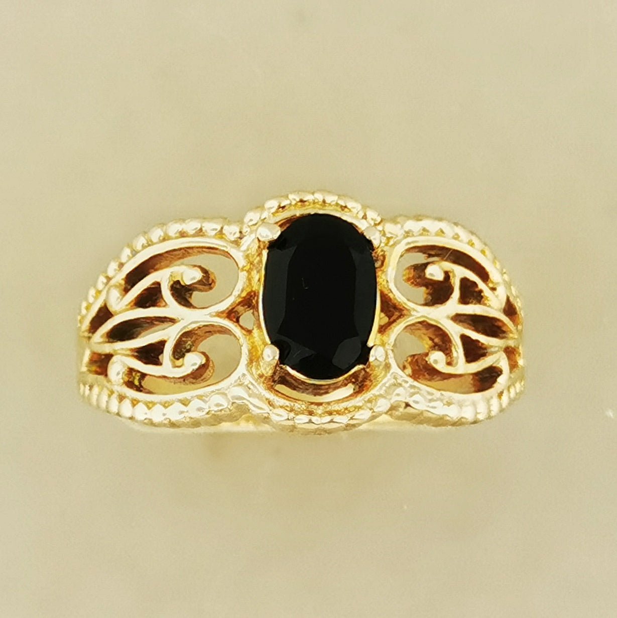 Gothic Style Filigree Ring with Gemstone in Antique Bronze - Le Dragon Argenté