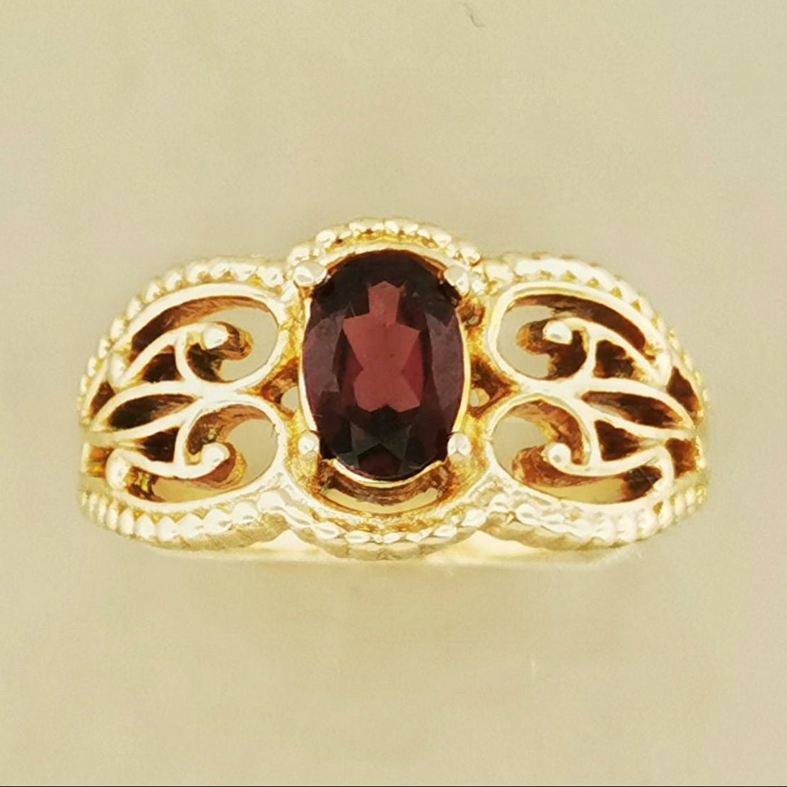 Gothic Style Filigree Ring with Gemstone in Antique Bronze - Le Dragon Argenté