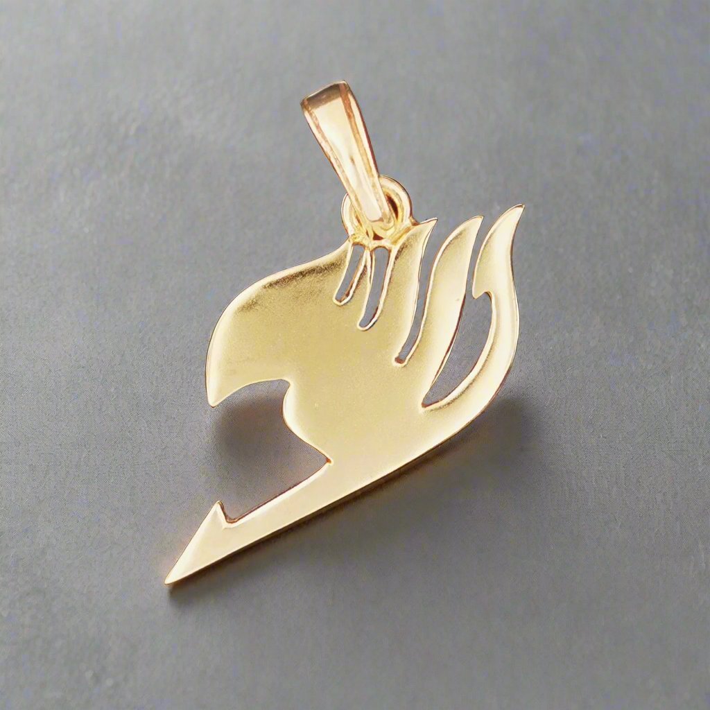 Handmade Fairy Tail Pendant - Le Dragon Argenté