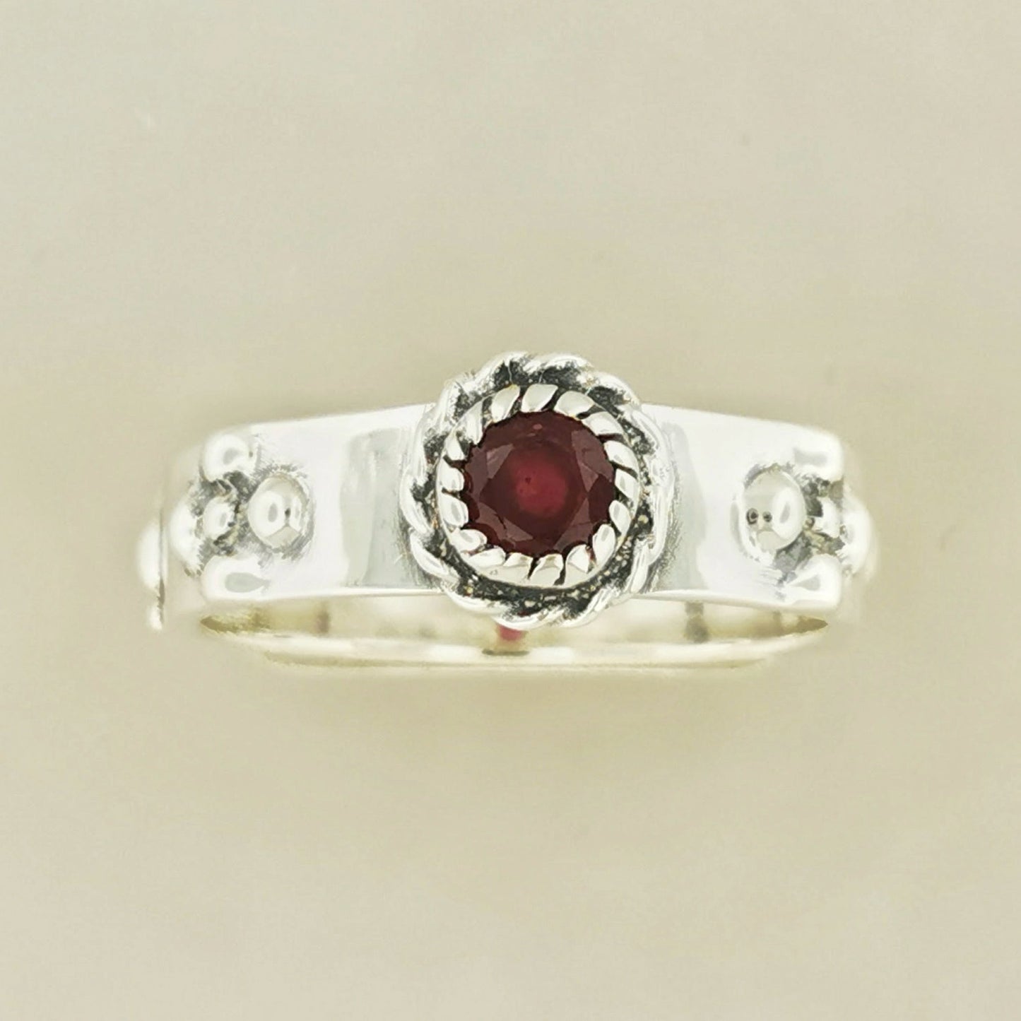 Howl and Sophie Ring Set in Sterling Silver with Faceted Gemstones - Le Dragon Argenté