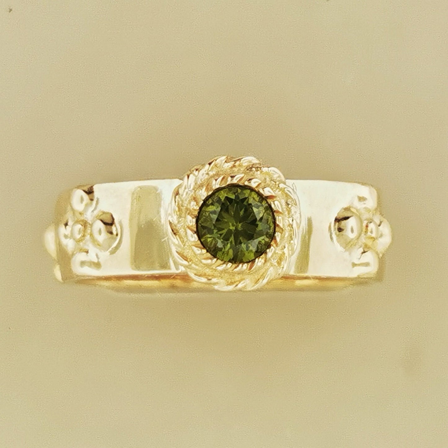 Howls Moving Castle Ring in Antique Bronze with Imitation Birthstone - Le Dragon Argenté