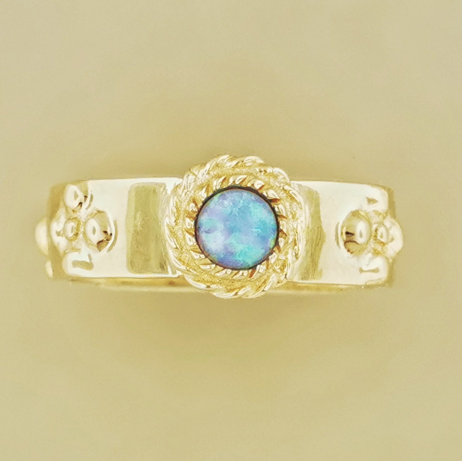 Howls Moving Castle Ring in Antique Bronze with Natural Gemstones - Le Dragon Argenté - Anime ring - Bands - Bestseller