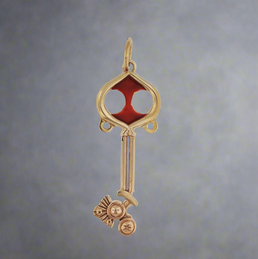 Kingdom Hearts Spellbinder Keyblade Pendant - Le Dragon Argenté