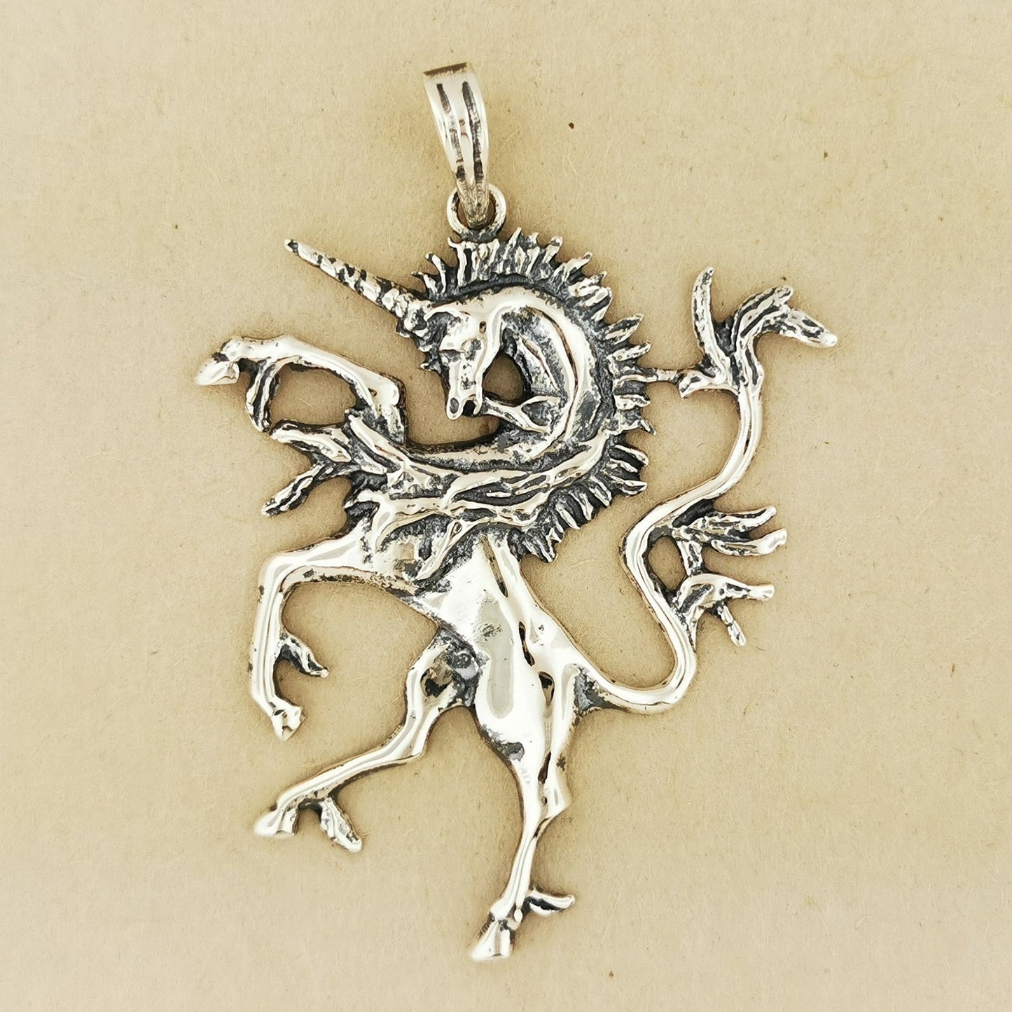 Large Renaissance Unicorn Pendant - Le Dragon Argenté
