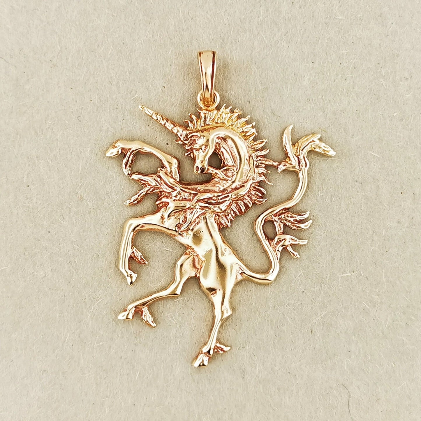 Large Renaissance Unicorn Pendant - Le Dragon Argenté