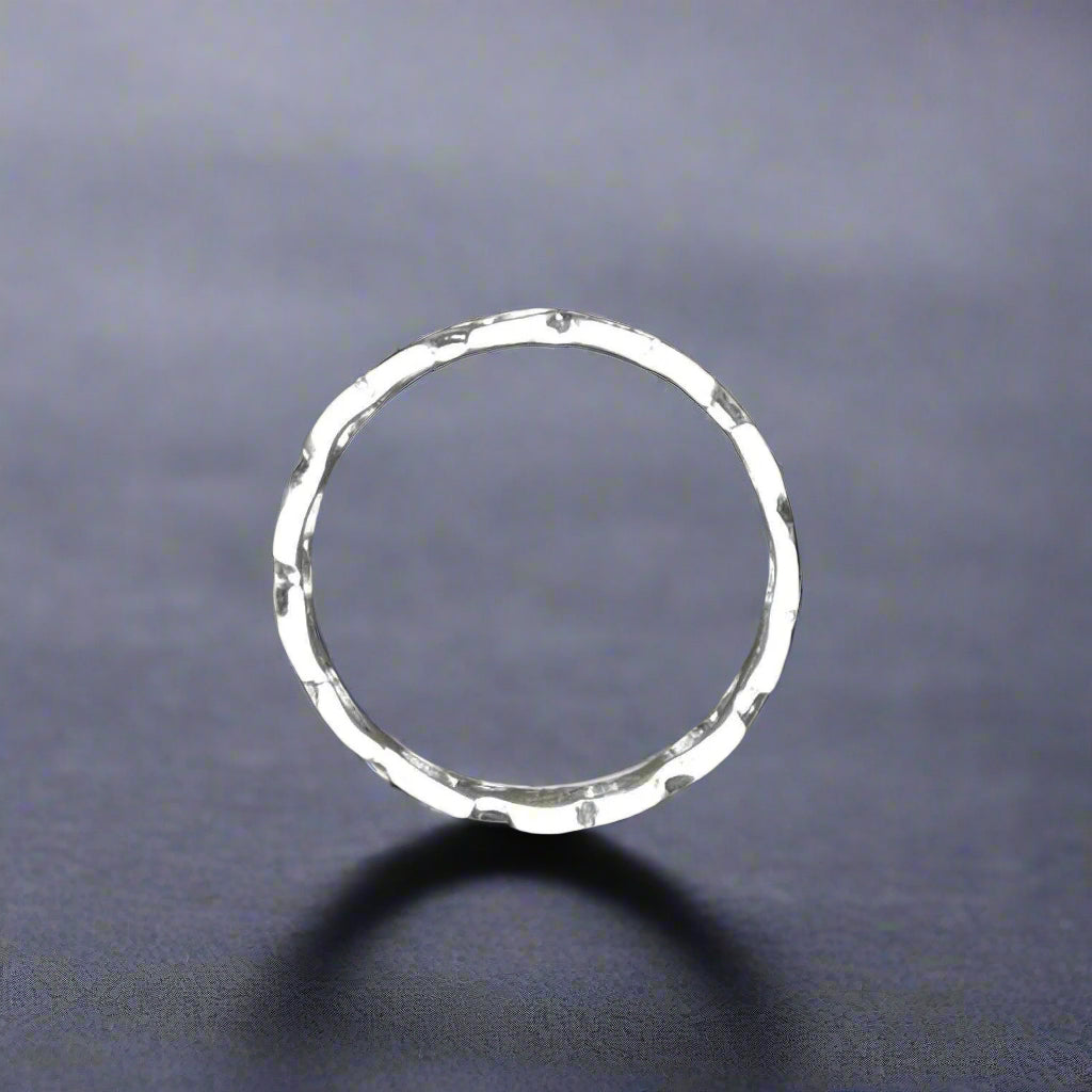 Linked Hearts Band in Sterling Silver or Antique Bronze - Le Dragon Argenté