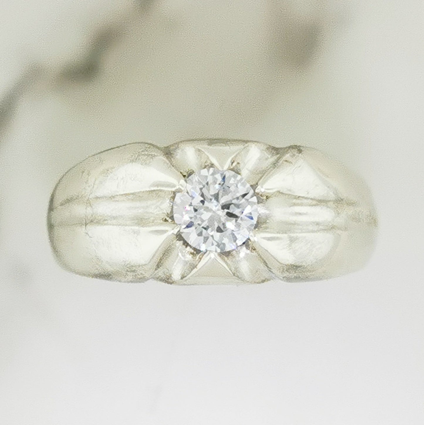 Men’s classic 6-prong gemstone ring in solid .925 sterling silver by Le Dragon Argenté – elegant handcrafted statement ring with customizable gemstone choice, perfect for gothic, fantasy, or artisan jewellery lovers.