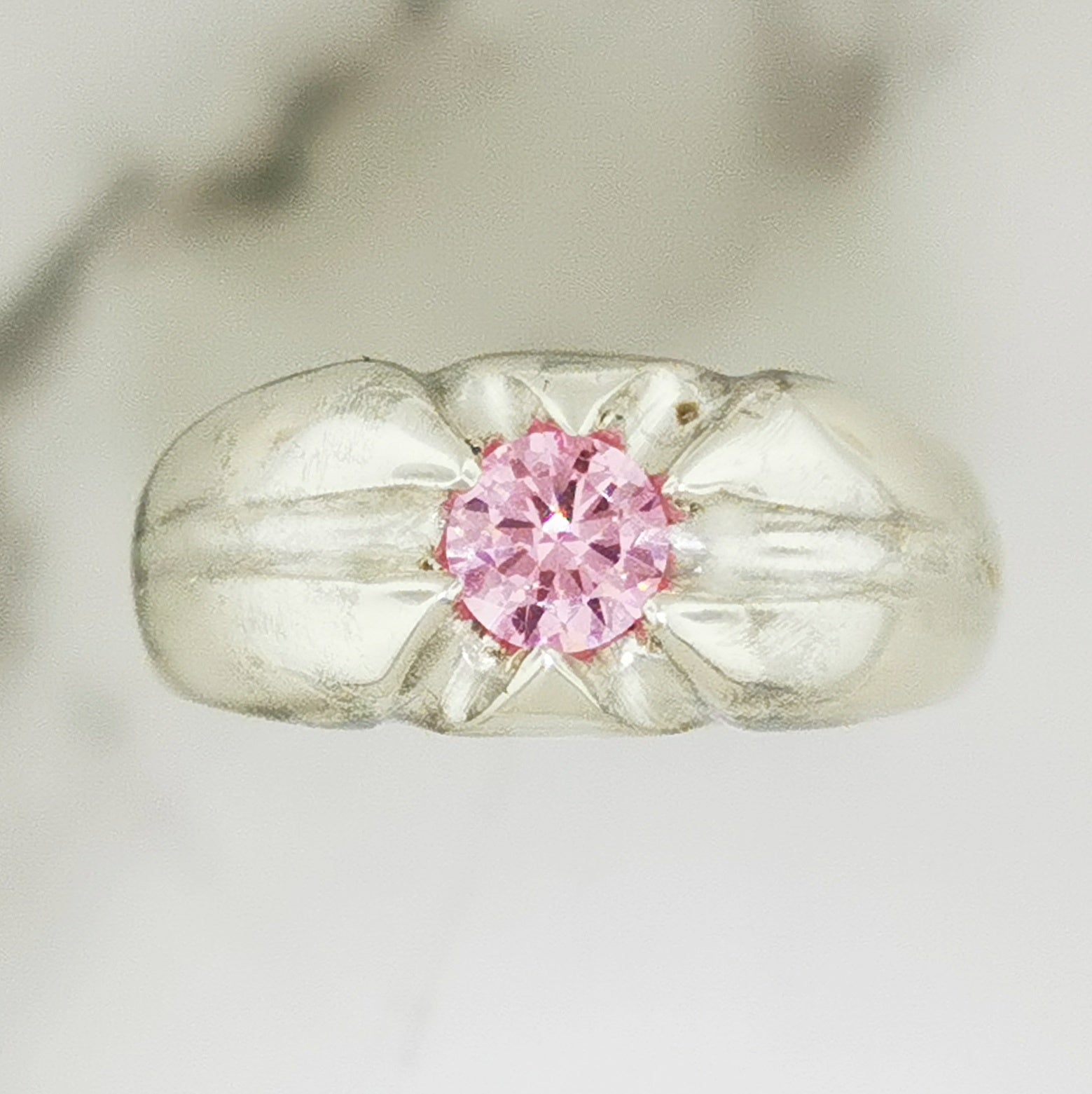 Men’s classic 6-prong gemstone ring in solid .925 sterling silver by Le Dragon Argenté – elegant handcrafted statement ring with customizable gemstone choice, perfect for gothic, fantasy, or artisan jewellery lovers.
