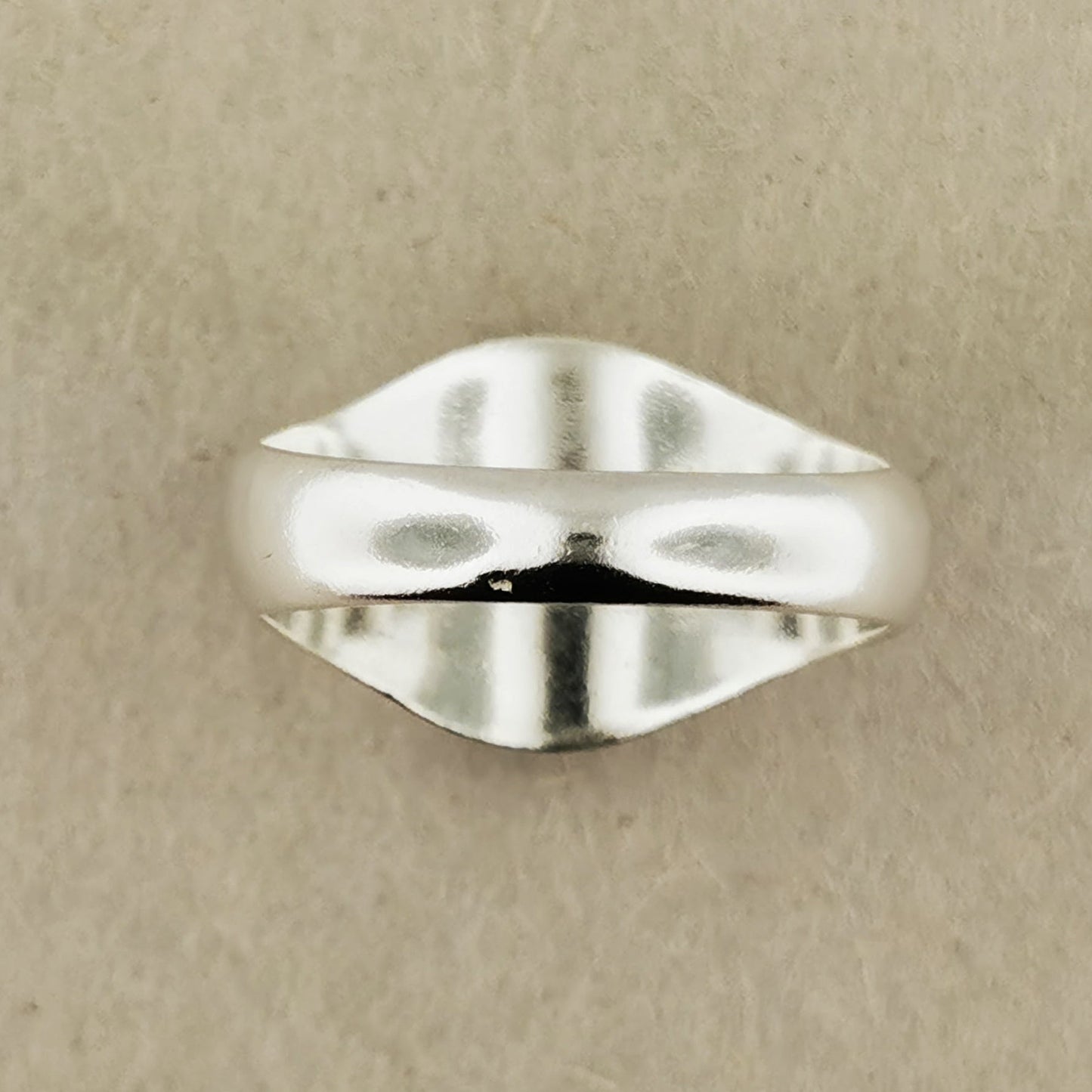 Paw Print Signet Ring in Sterling Silver or Antique Bronze - Le Dragon Argenté
