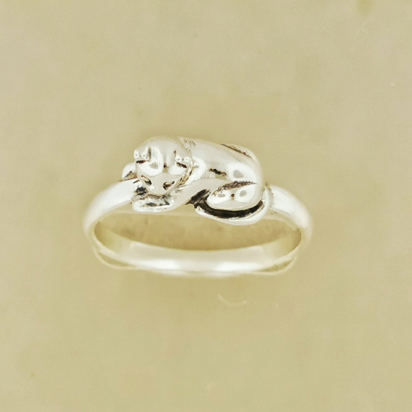 Small 3D Cat Ring in Sterling Silver or Antique Bronze - Le Dragon Argenté