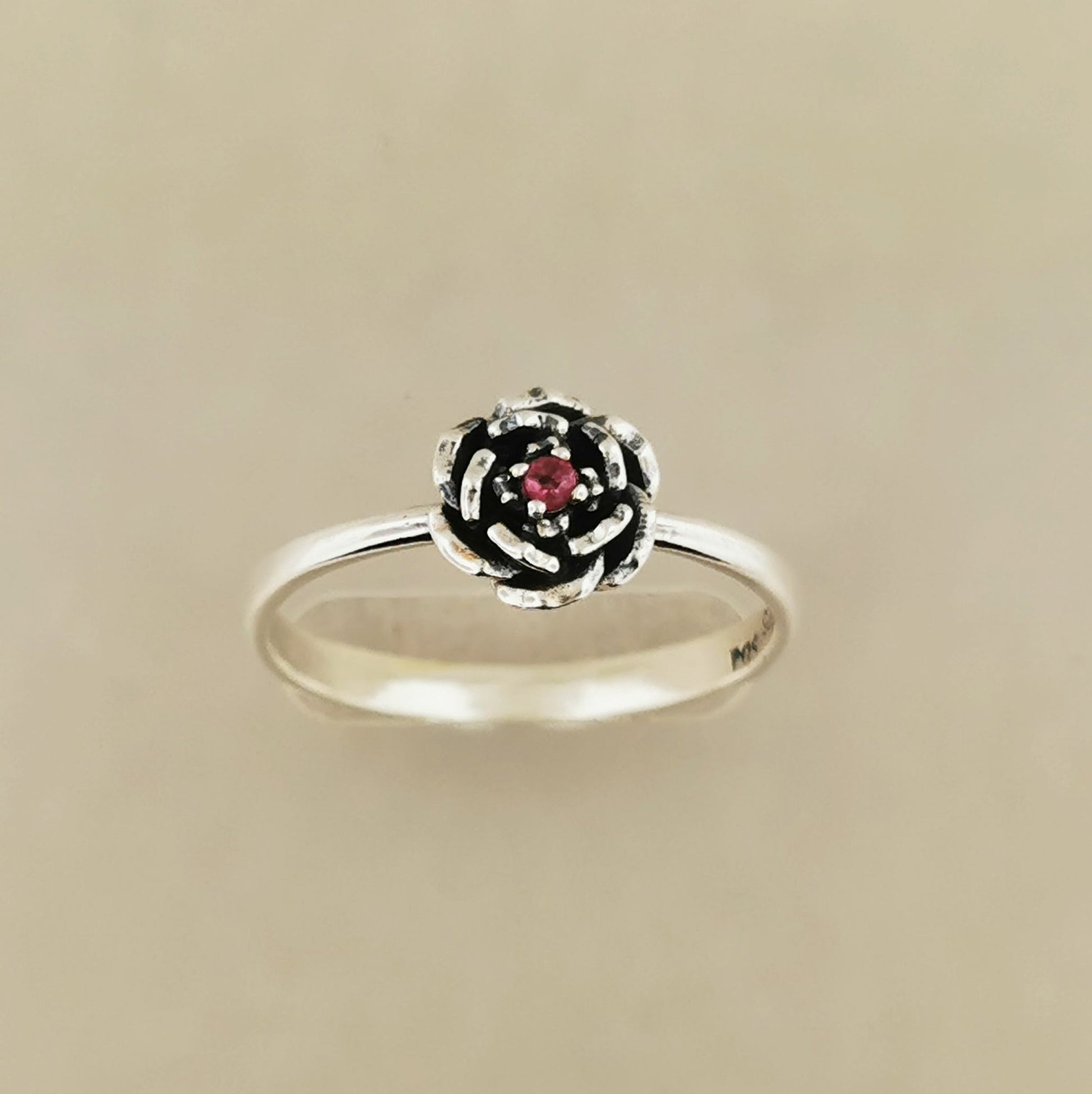 Small Rose Ring with Gemstone in Sterling Silver - Le Dragon Argenté