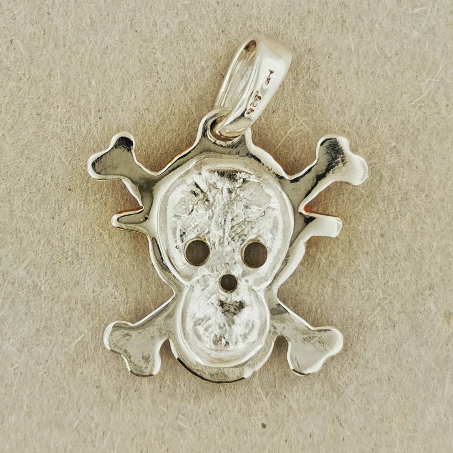 Smiling Jolly Roger Pendant in Sterling Silver or Antique Bronze - Le Dragon Argenté