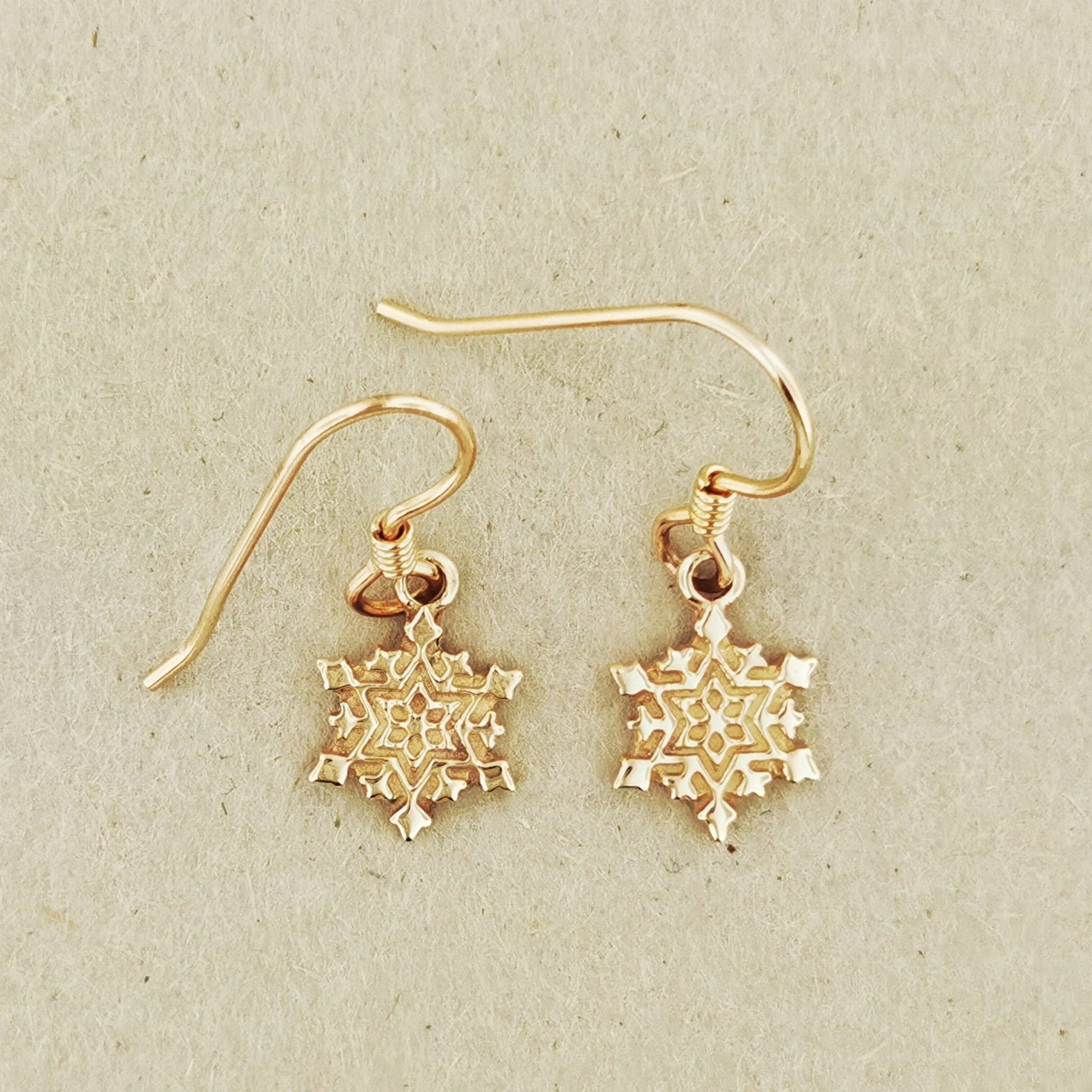 Snowflake Charm Earrings in Sterling Silver or Antique Bronze - Le Dragon Argenté
