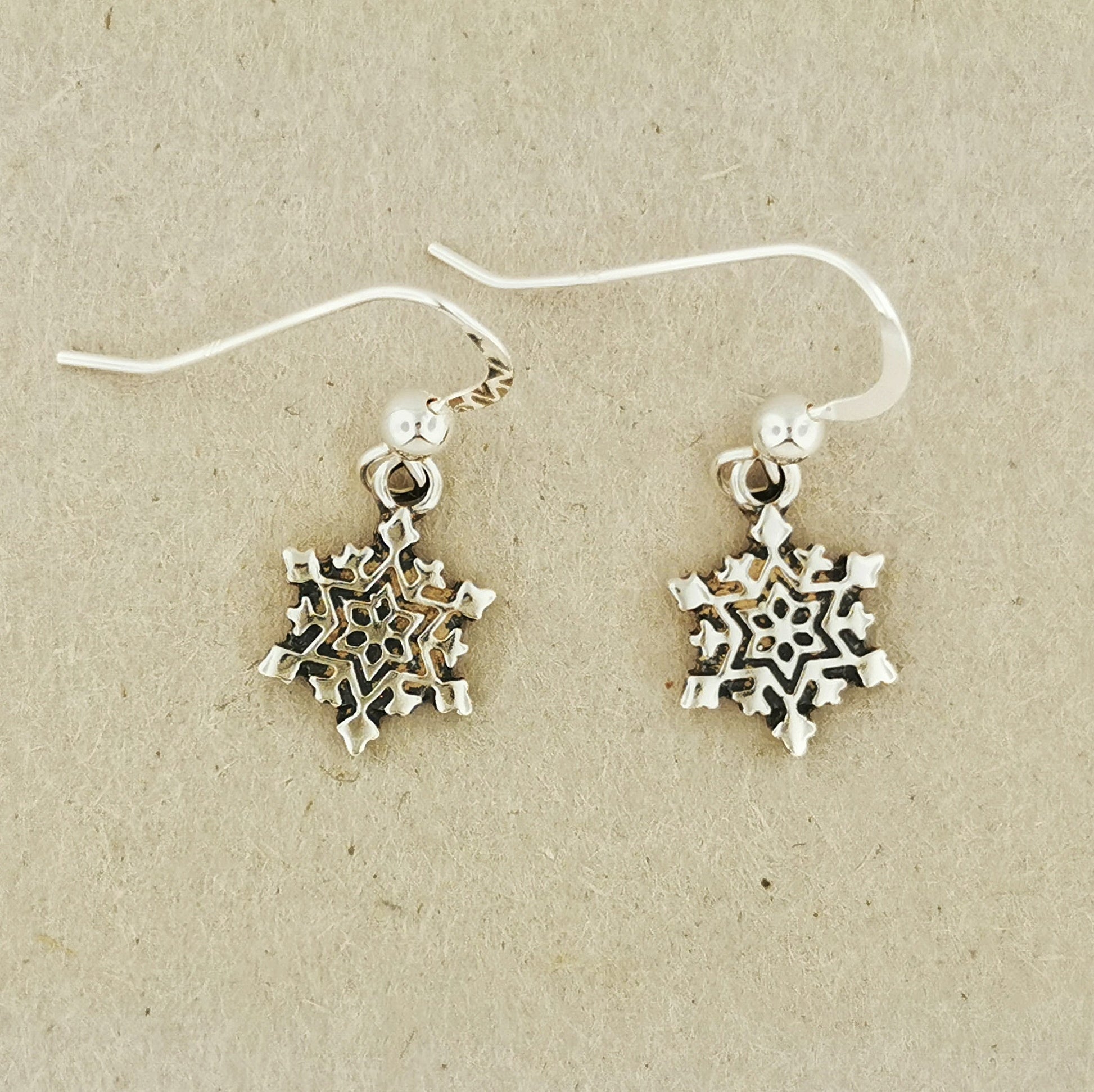 Snowflake Charm Earrings in Sterling Silver or Antique Bronze - Le Dragon Argenté