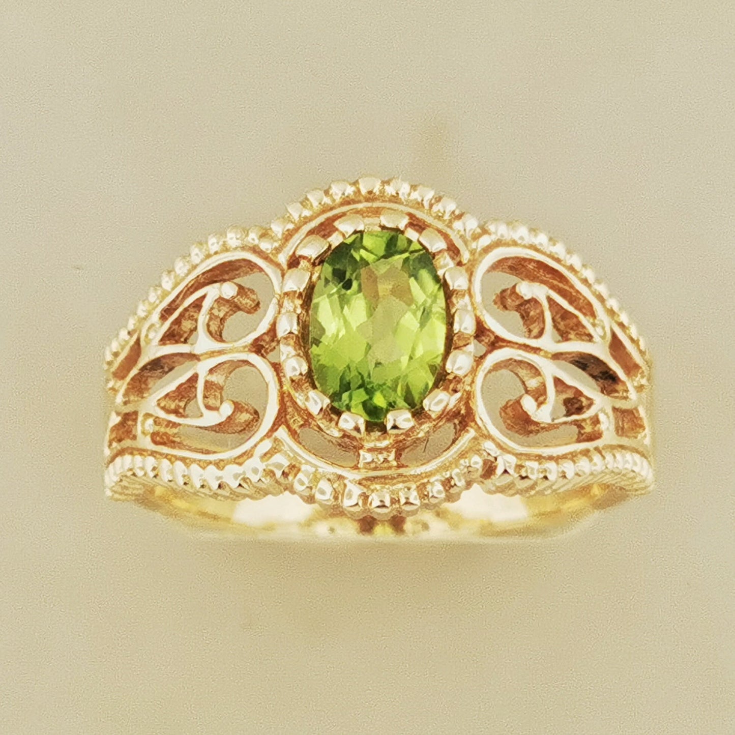 Vintage Style Filigree Ring with Gemstone in Antique Bronze - Le Dragon Argenté