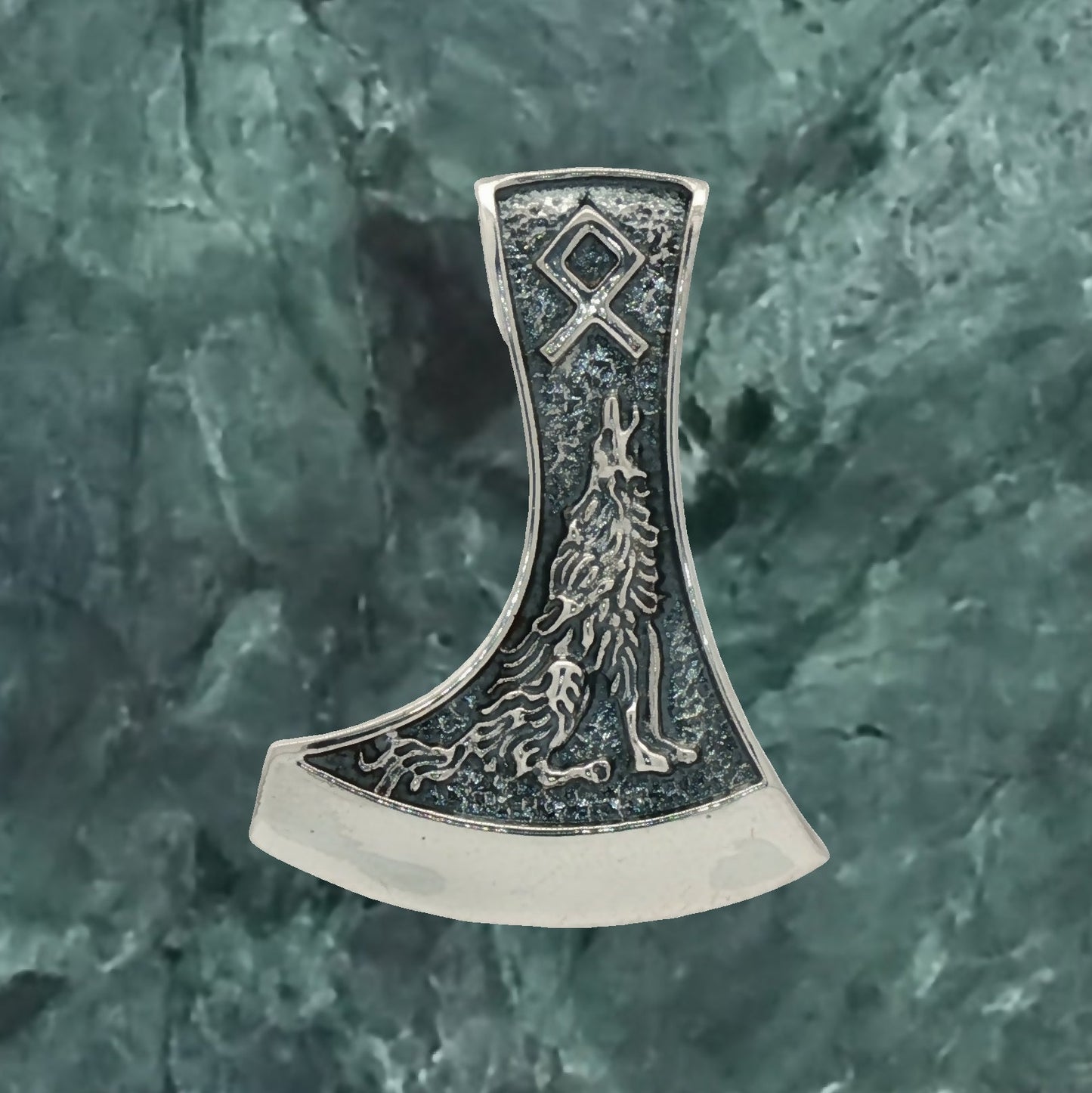Nordic Axe Pendant with Wolf and Raven in Sterling Silver – Symbolic Viking Jewellery by Le Dragon Argenté