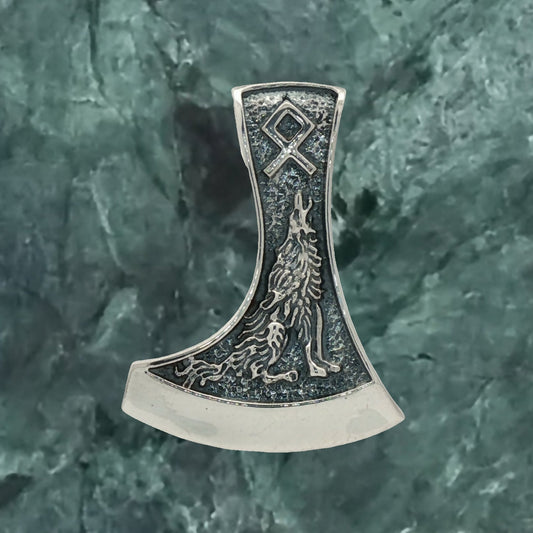 Nordic Axe Pendant with Wolf and Raven in Sterling Silver – Symbolic Viking Jewellery by Le Dragon Argenté