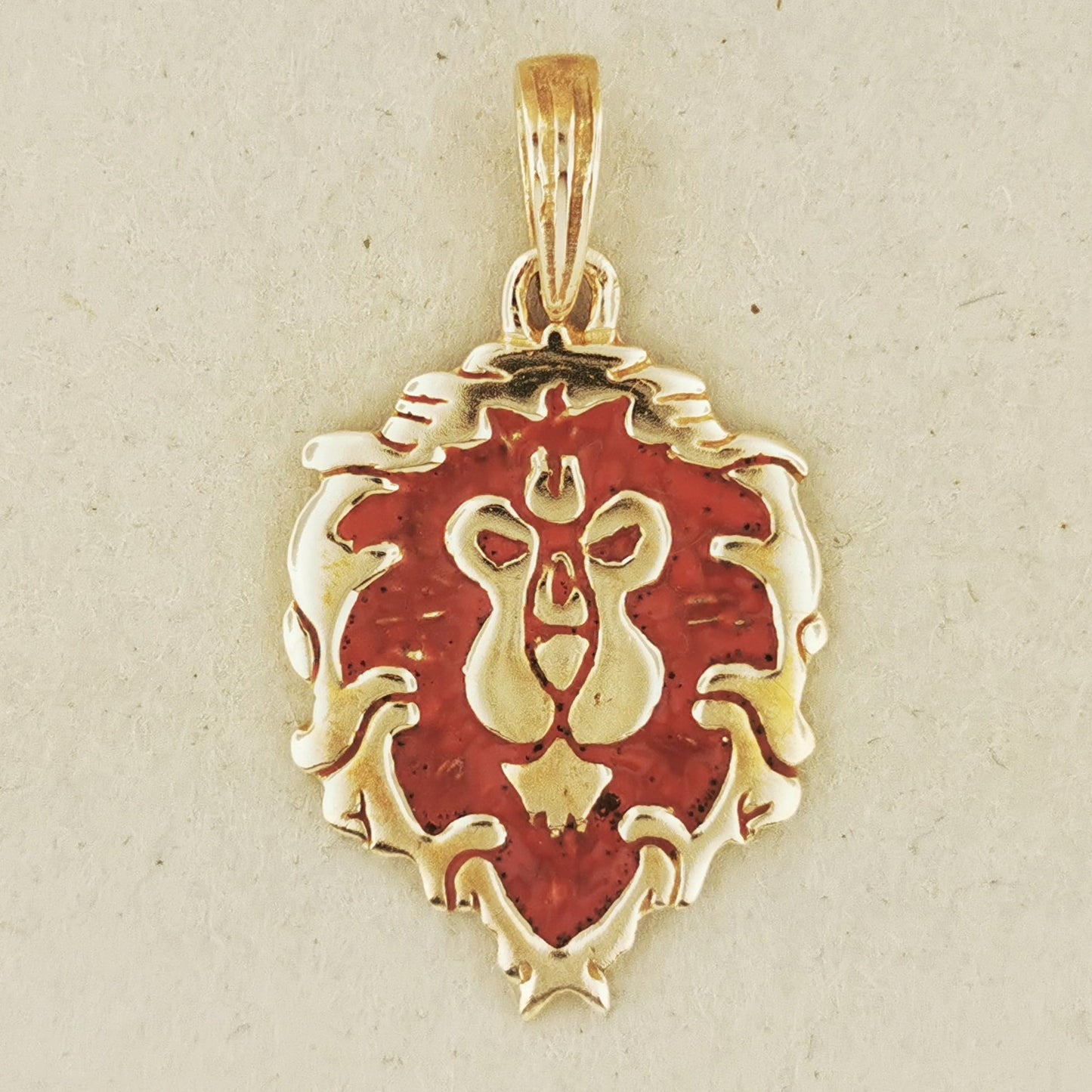 WoW Alliance Lion Pendant in Antique Bronze - Le Dragon Argenté