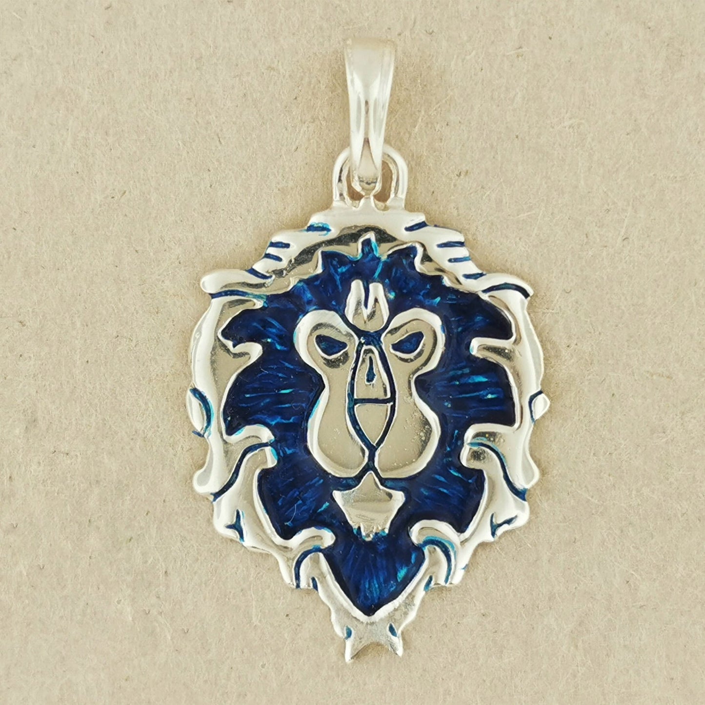WoW Alliance Lion Pendant in Sterling Silver or Antique Bronze - Le Dragon Argenté