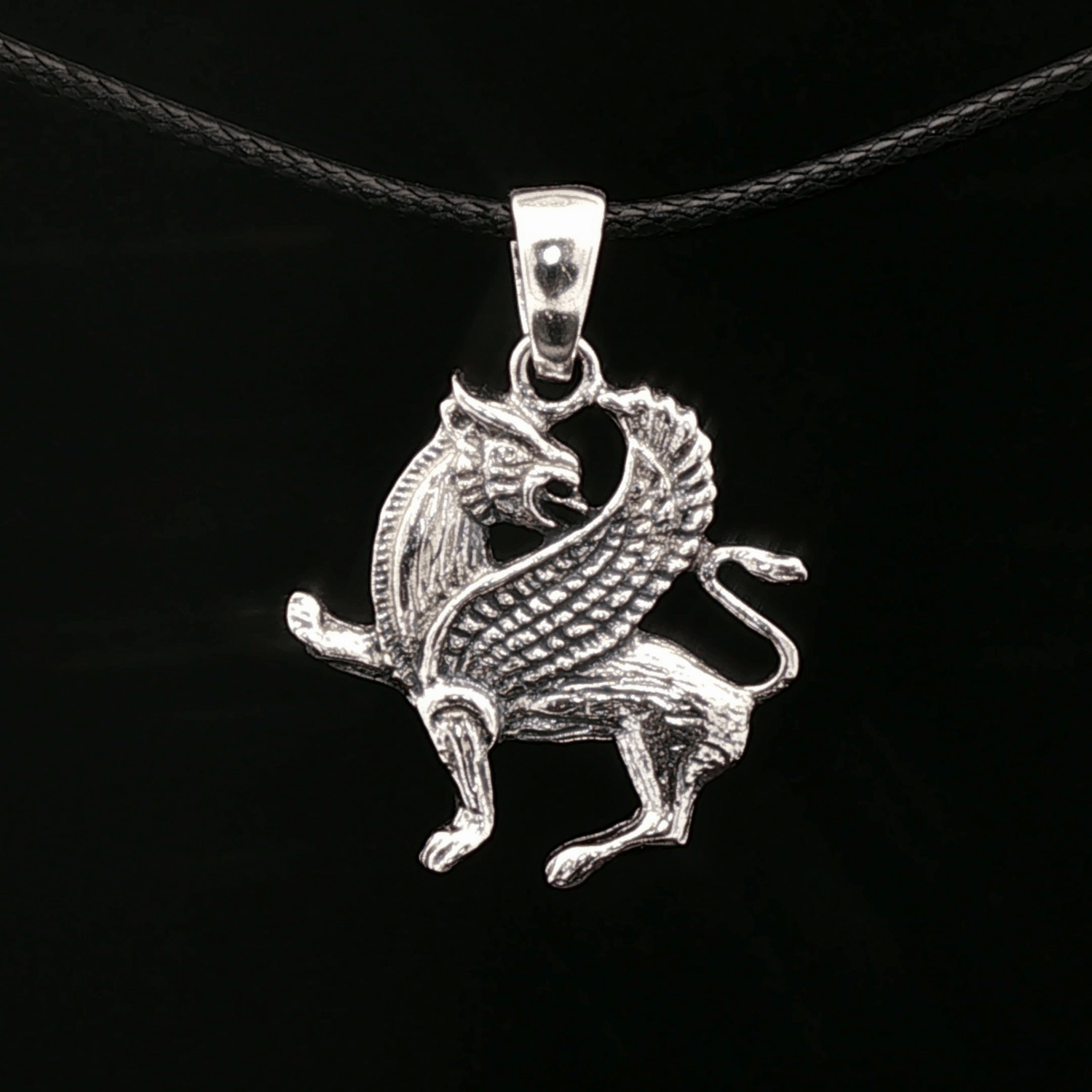 Griffin Pendant in Sterling Silver - Le Dragon Argenté