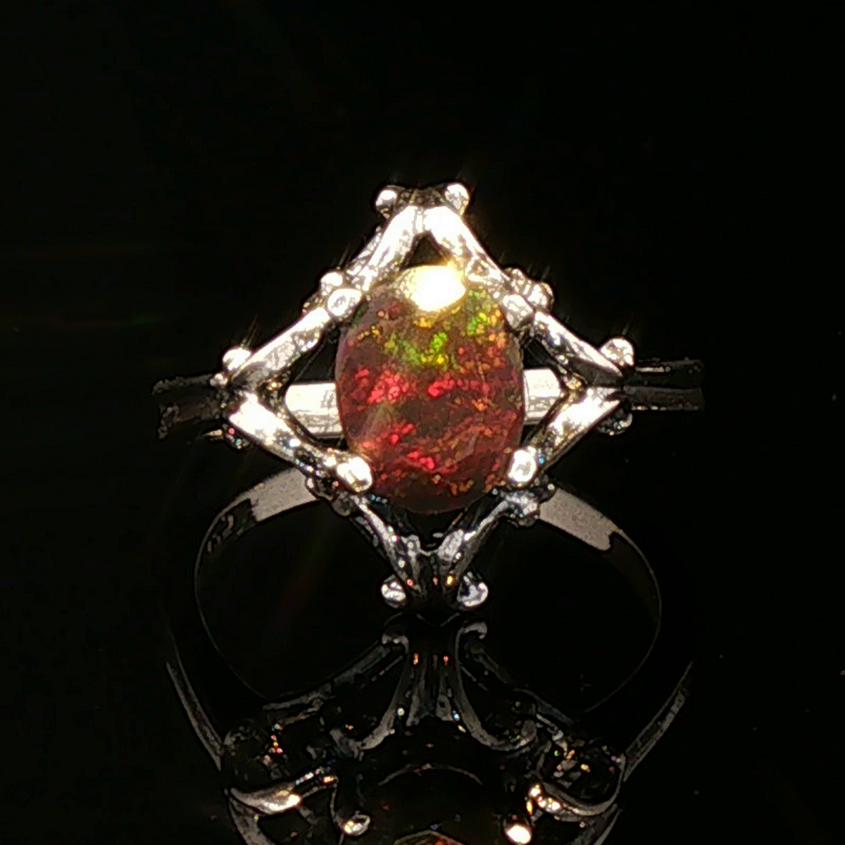 1950's Scrollwork Ring In Sterling Silver With Gemstone