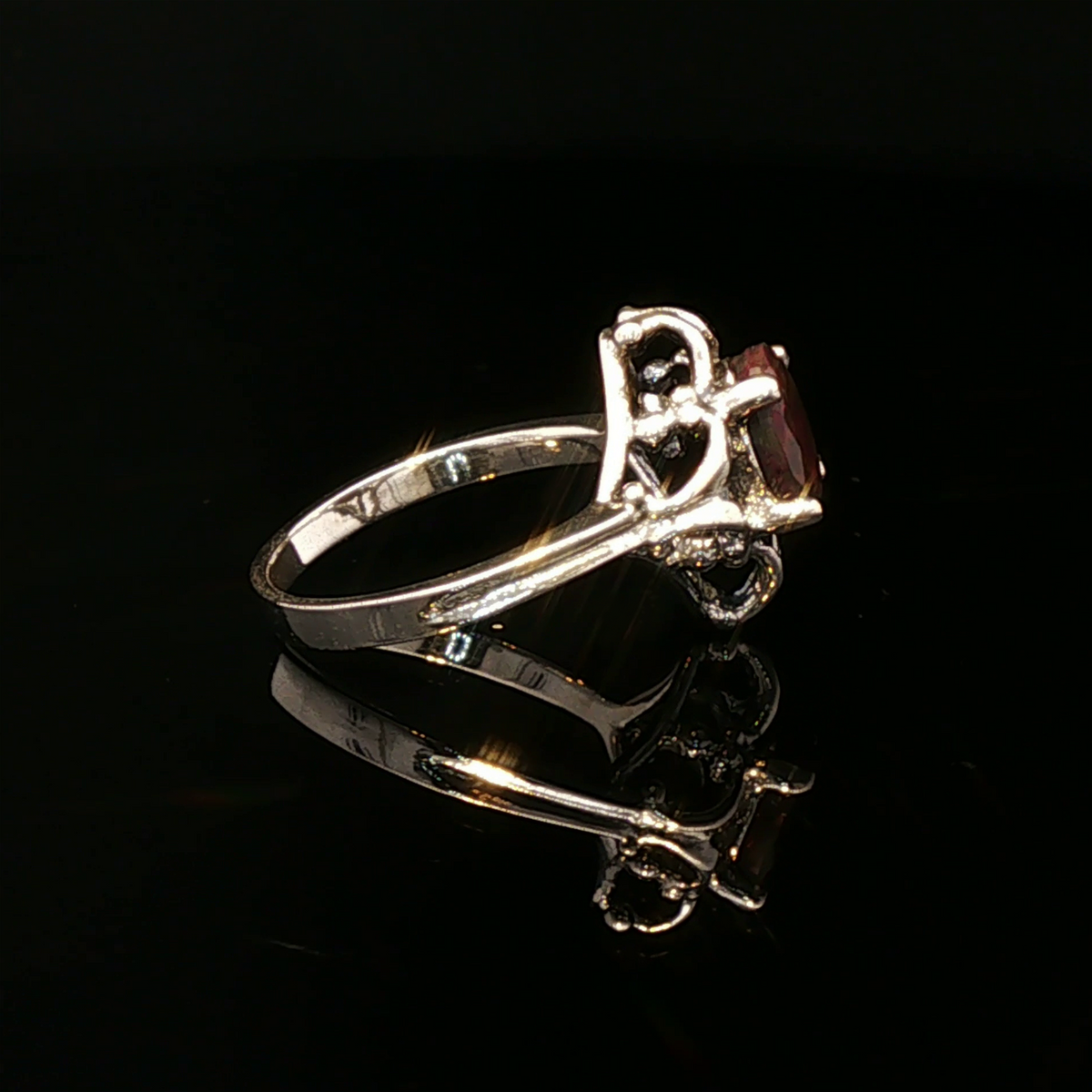 1950's Scrollwork Ring In Sterling Silver With Gemstone