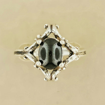 1950's Scrollwork Ring In Sterling Silver With Gemstone - Le Dragon Argenté