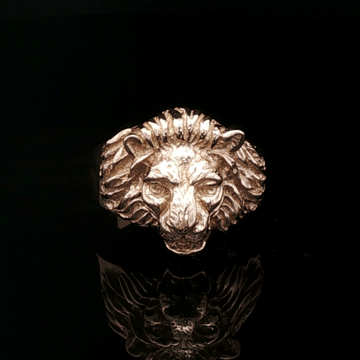 1950s Vintage Style Classic Lion Ring in Antique Bronze - Le Dragon Argenté
