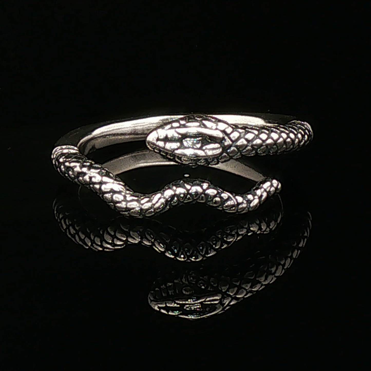 Adjustable Coiled Snake Ring in Sterling Silver - Le Dragon Argenté