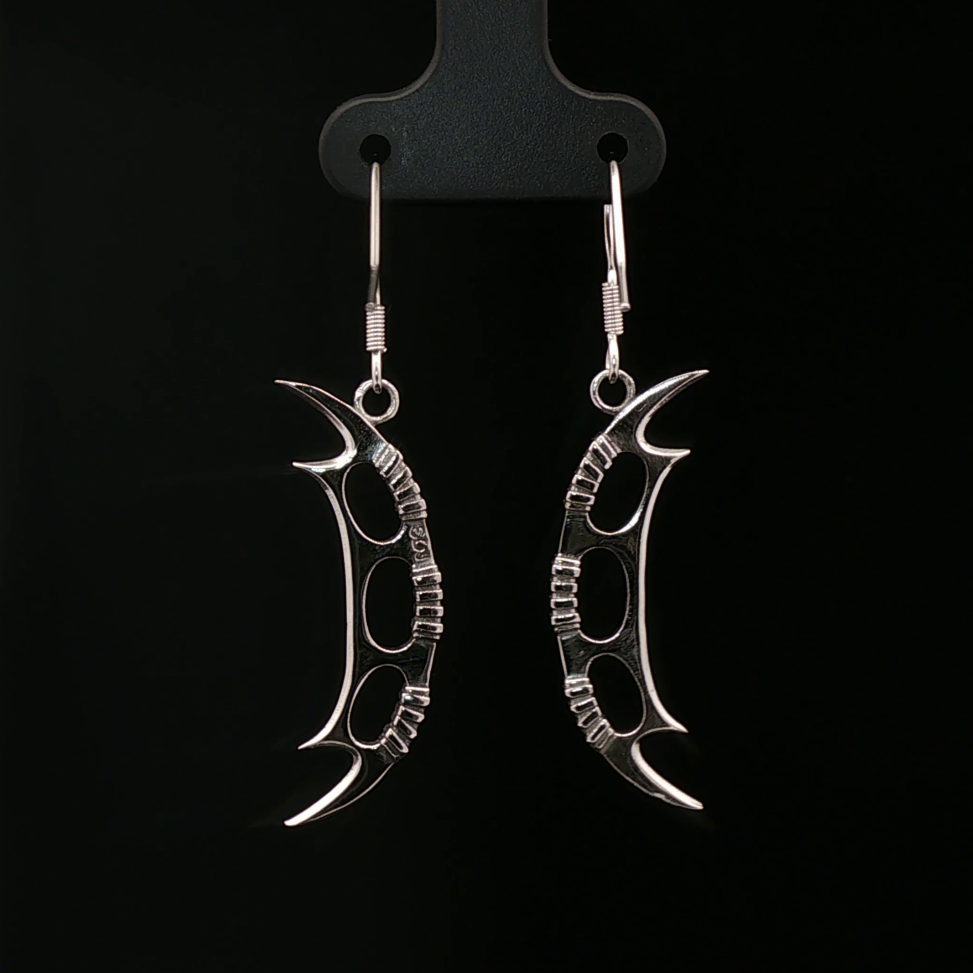 Battle Oath Blade Dangle Earringss in Stainless Steel - Le Dragon Argenté
