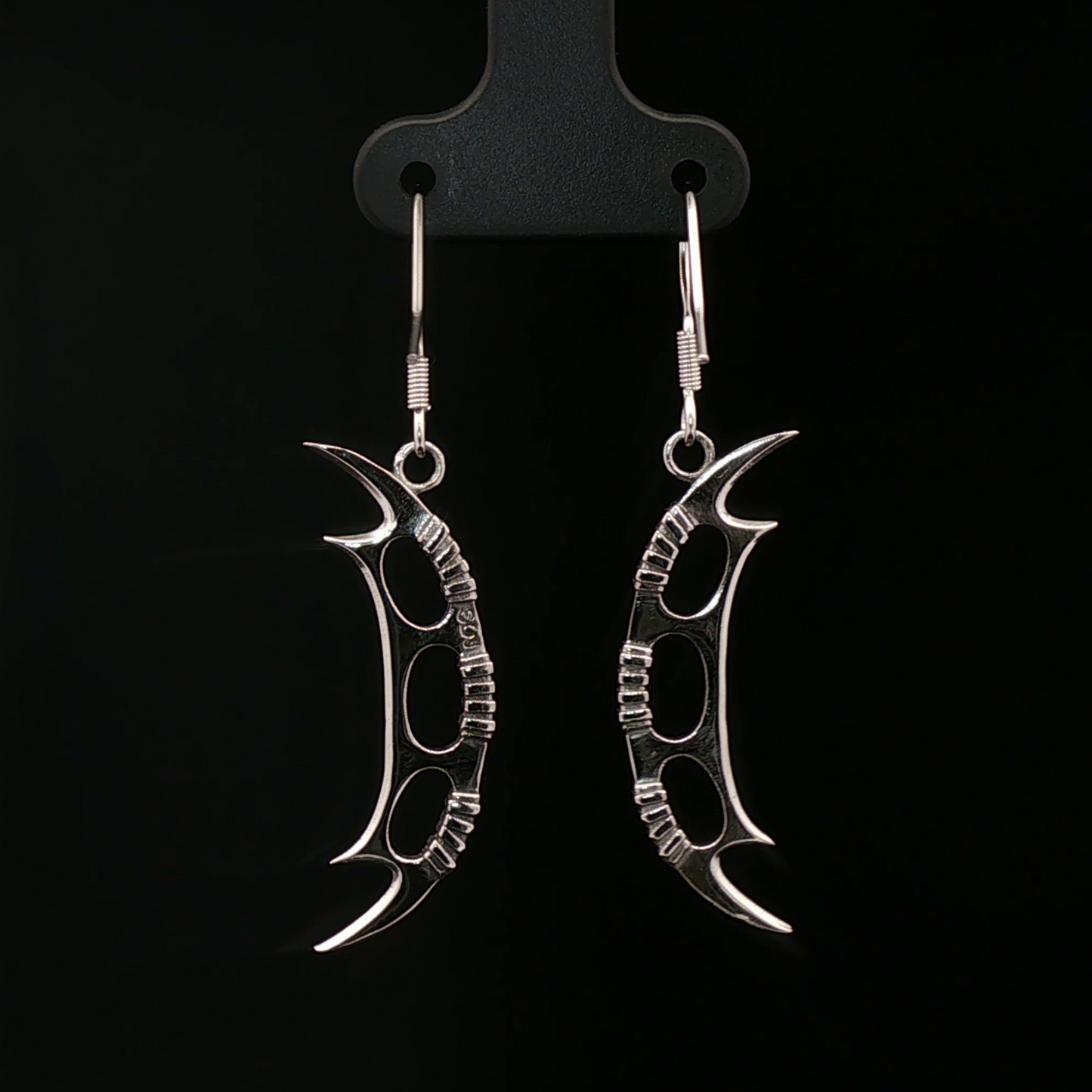 Battle Oath Blade Dangle Earrings in Stainless Steel - Le Dragon Argenté