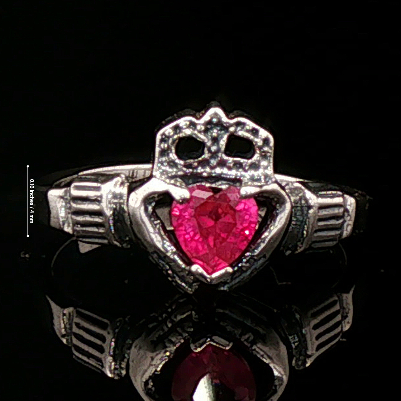 Bague Claddagh en argent sterling avec coeur rubis Chatham