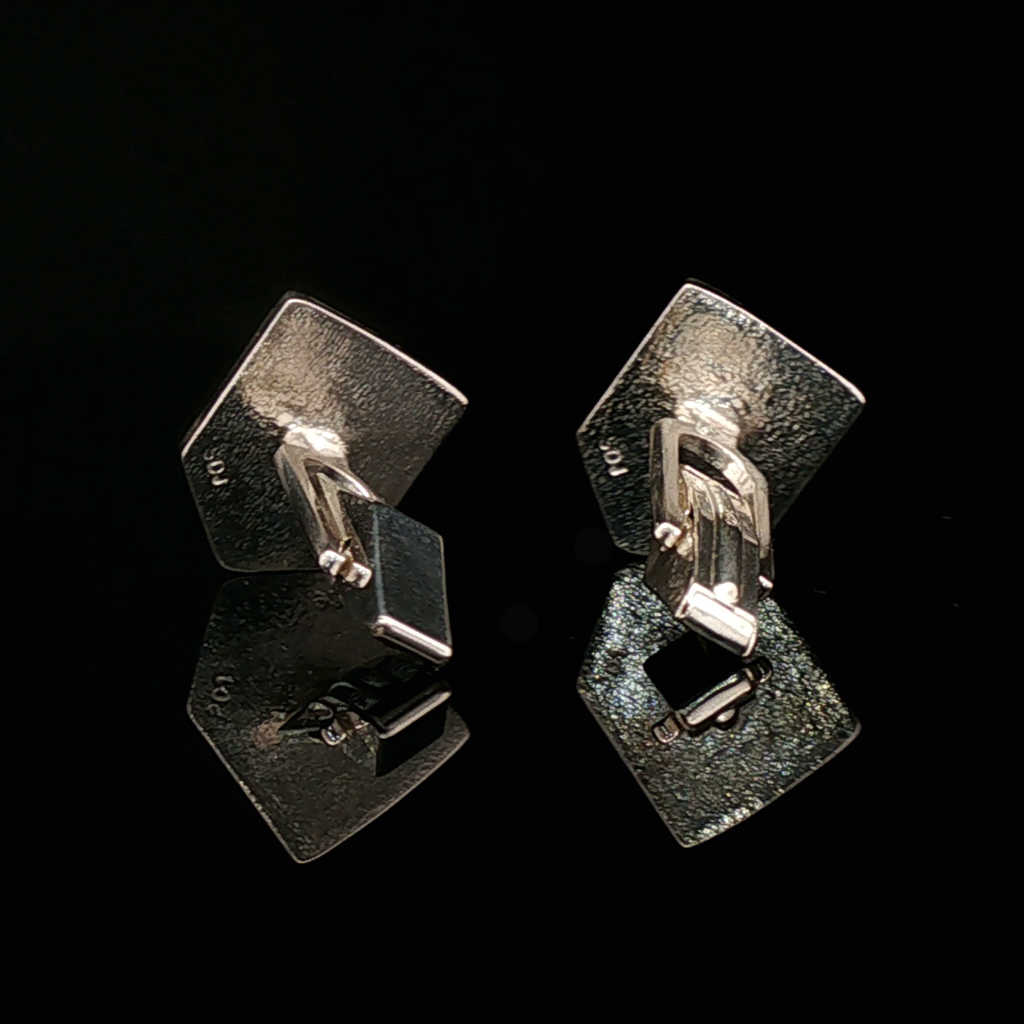 FF16 Clive Rosfield Cufflinks
