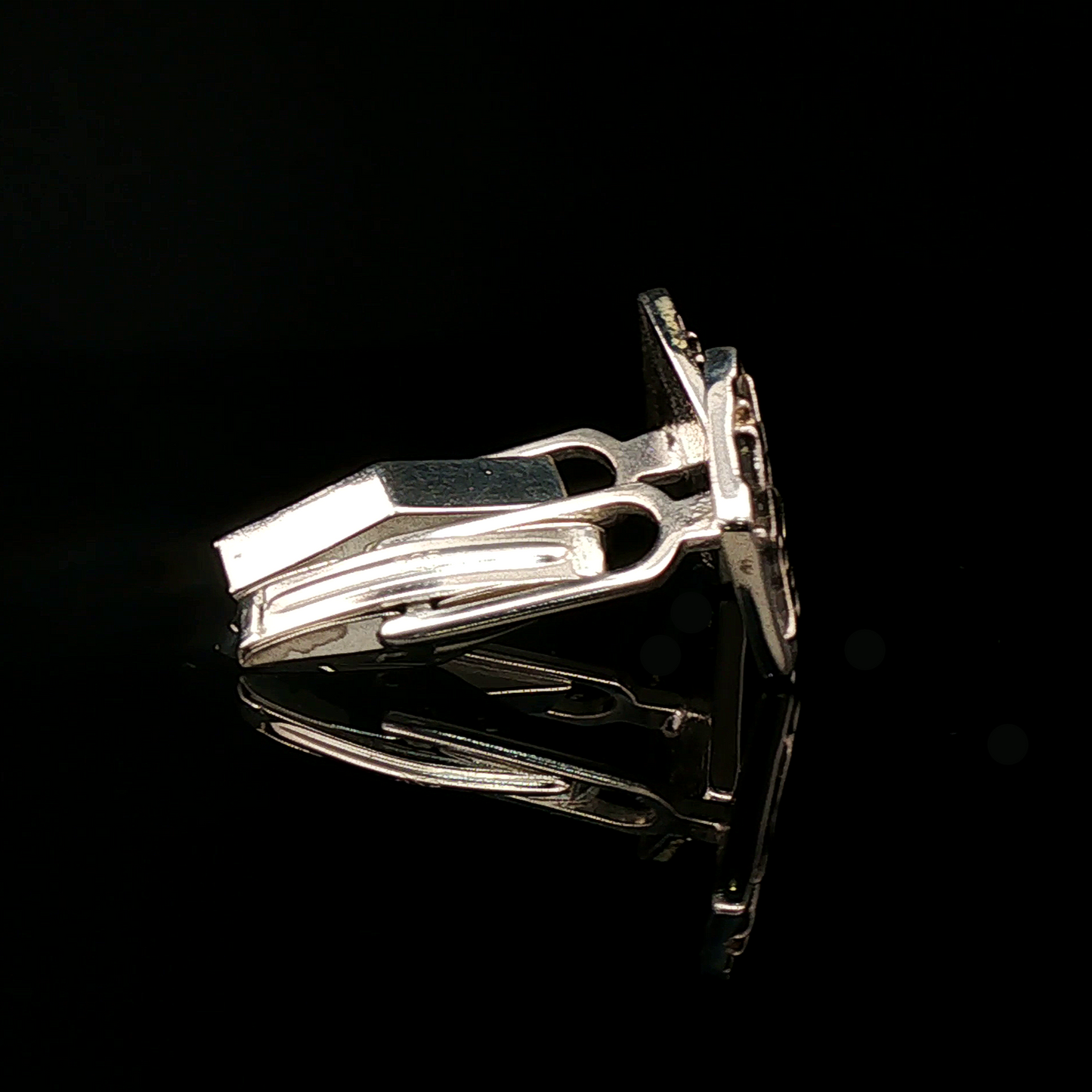 FF16 Clive Rosfield Cufflinks