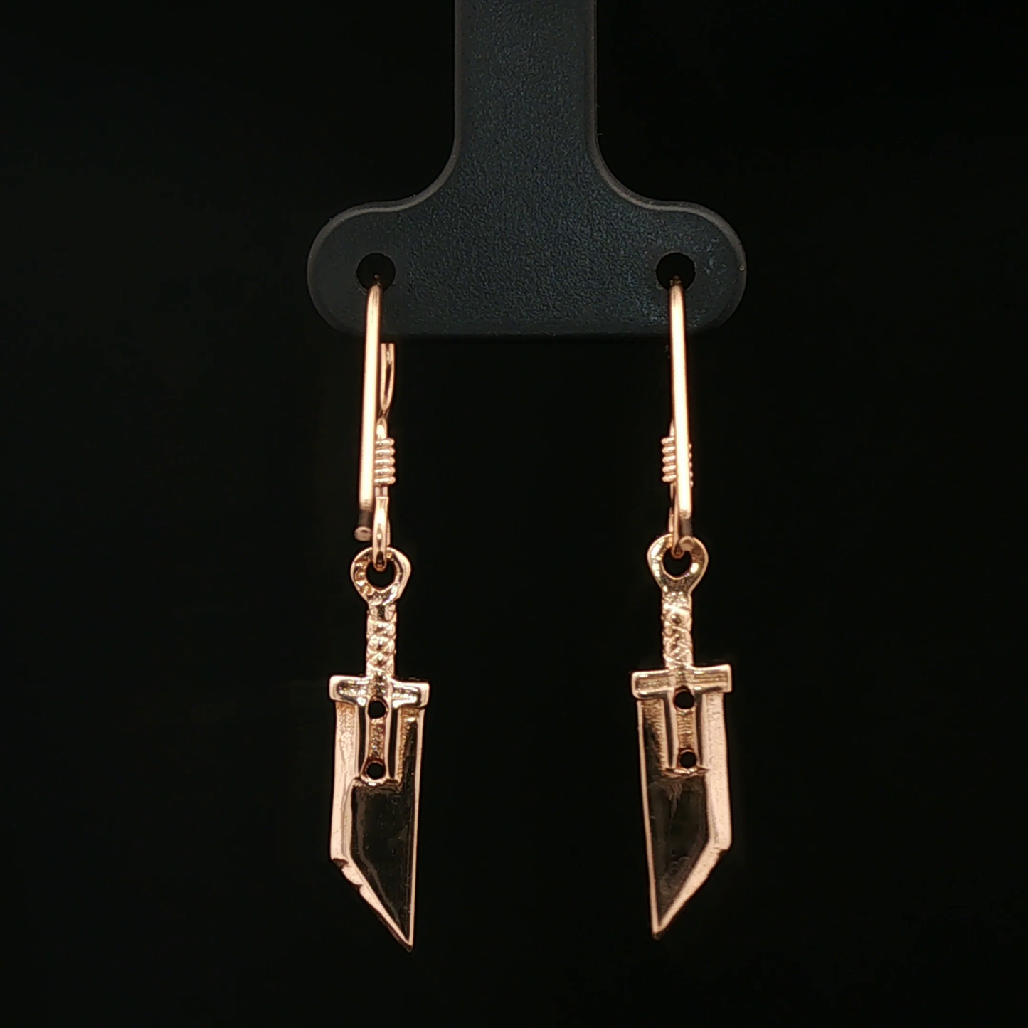 FF7 Small Buster Sword Earrings - Le Dragon Argenté