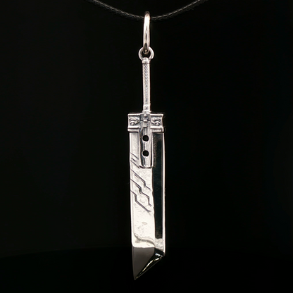 Final Fantasy 7 Buster Sword Pendant - Le Dragon Argenté