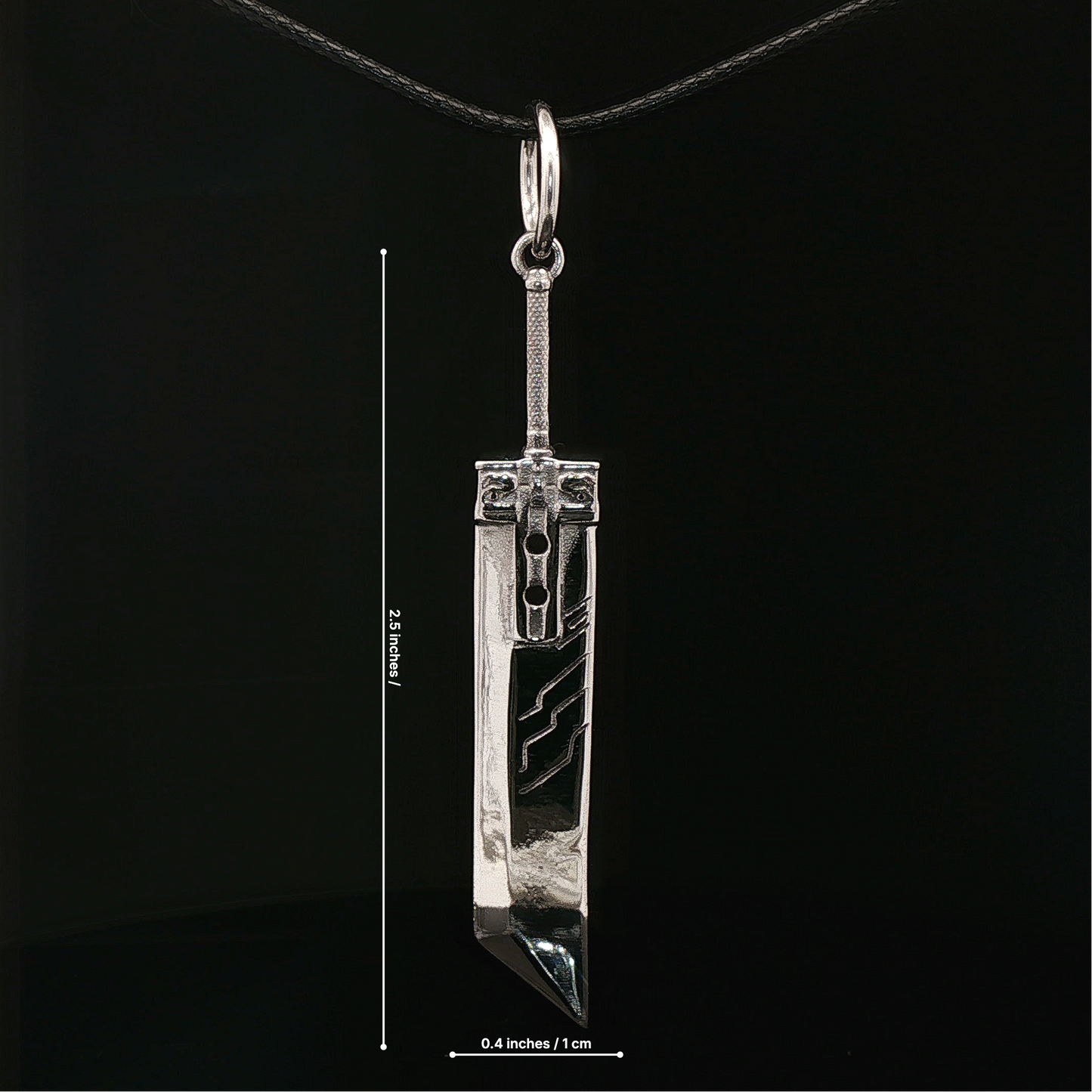 Final Fantasy 7 Buster Sword Pendant - Le Dragon Argenté